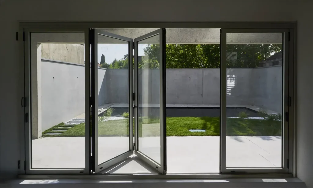 mode et travaux menuiseries baies vitrees toulouse 1